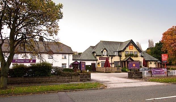 Premier Inn Premier Inn Wirral Greasby 外观 照片